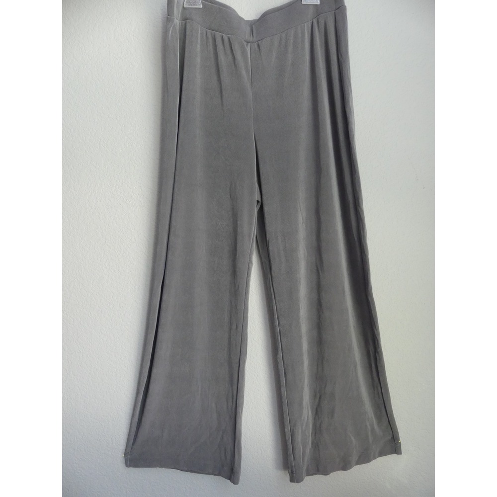Chicos Travelers Gray Wide Leg Pants Size 1 Cruise Slinky M Vacation Silver